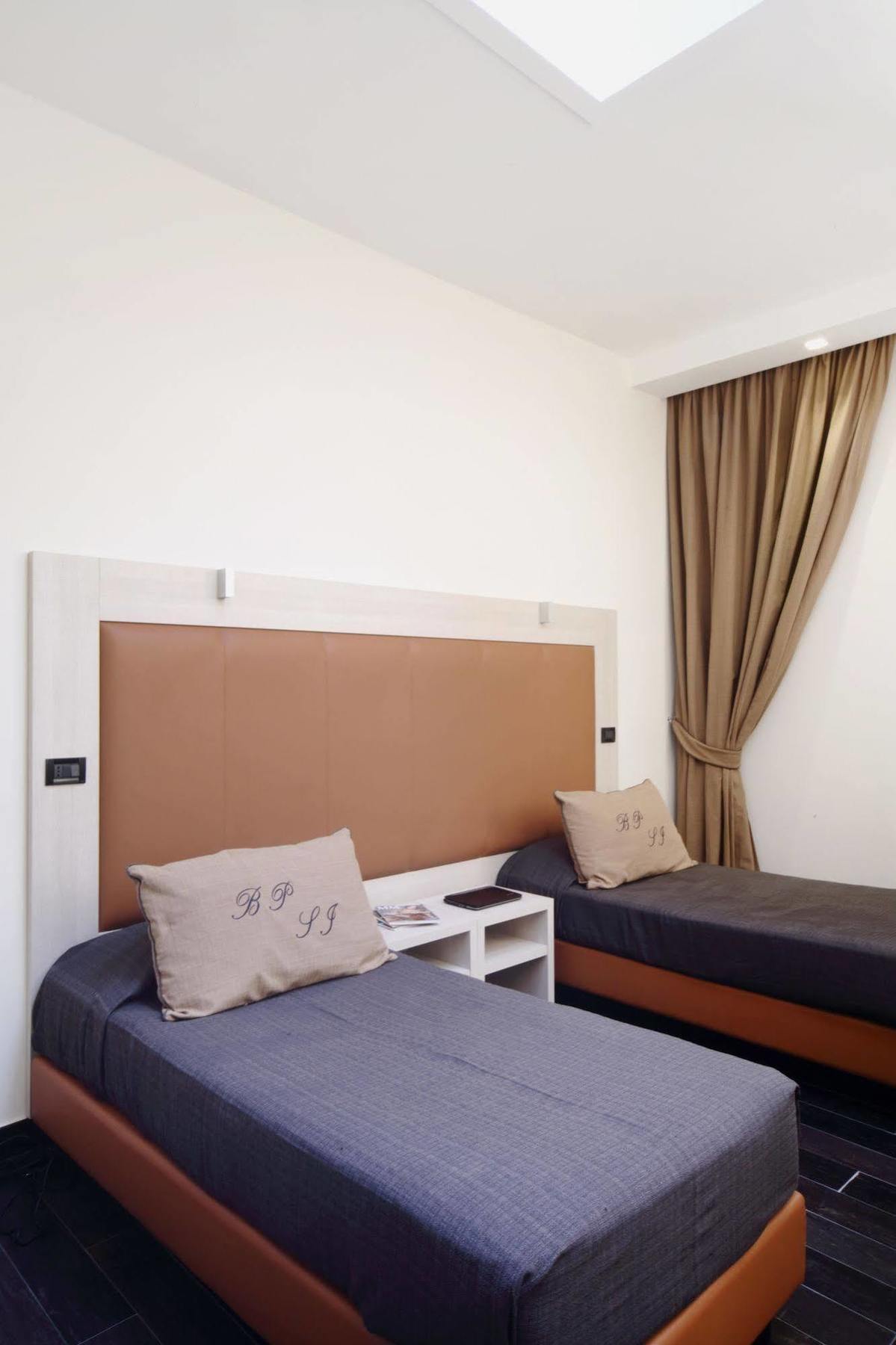 Borgo Pio Suites Inn โรม ภายนอก รูปภาพ
